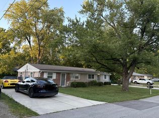 1108 E 104th St, Indianapolis, IN 46280