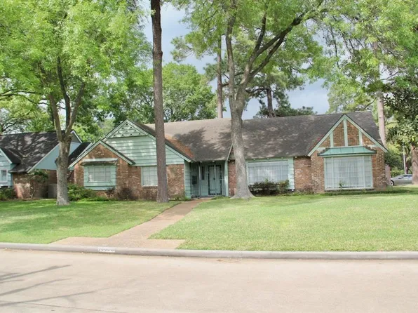 13002 Queensbury Ln, Houston, TX 77079