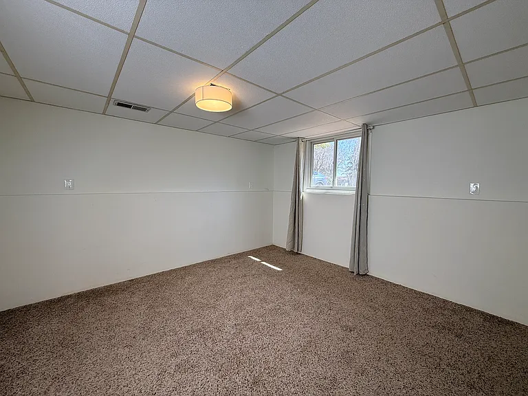 18056 S Shore Ln W — Photo 18