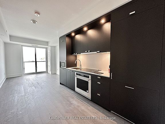 2nd image of 480 Front St W #1203