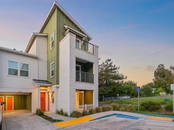 2672 Franz Kafka Avenue, Santa Rosa, CA 95404