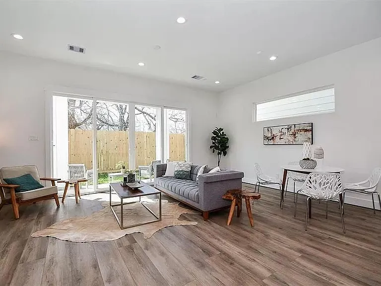 3609 Dennis St — Photo 13