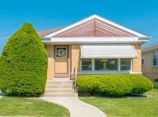 7529 N Odell Ave, Chicago, IL