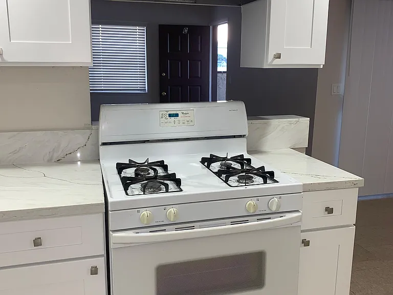 243 W Robertson Rd #C — Photo 13