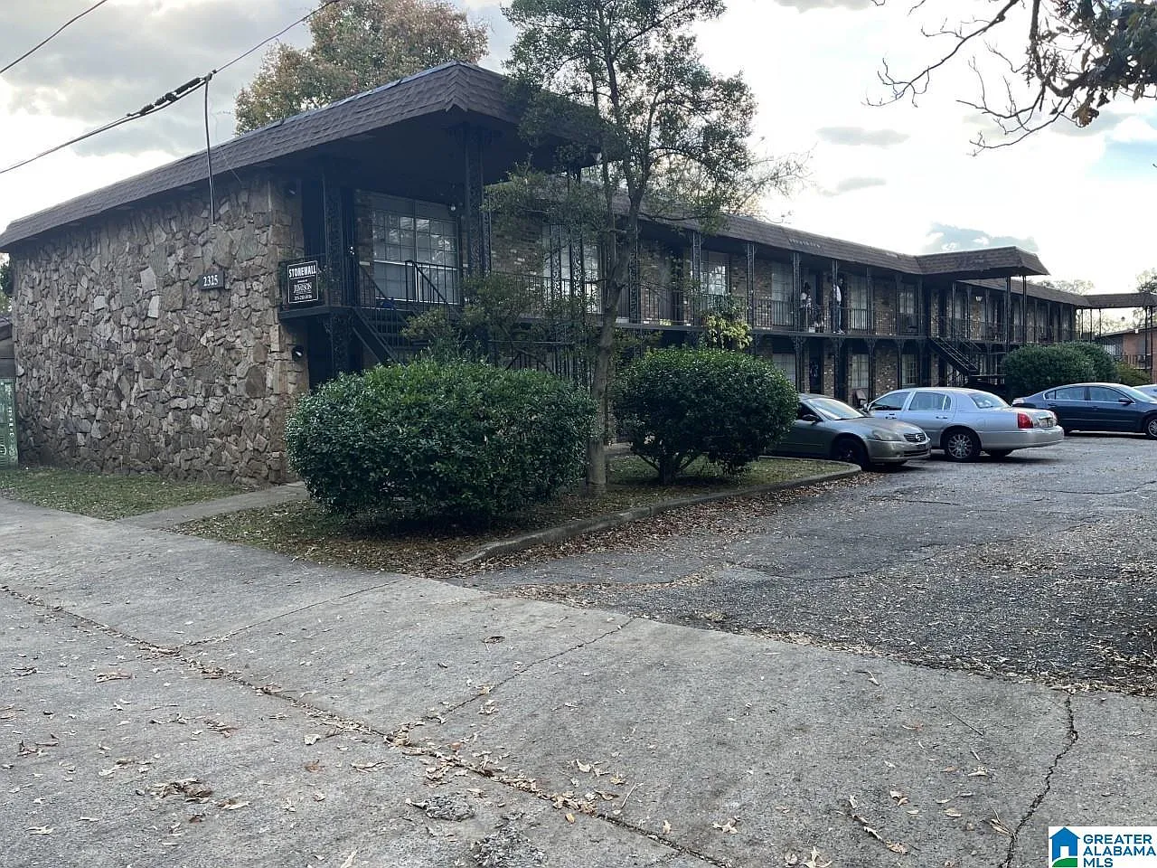 1 bed, 1.0 bath, $695 — Photo 1