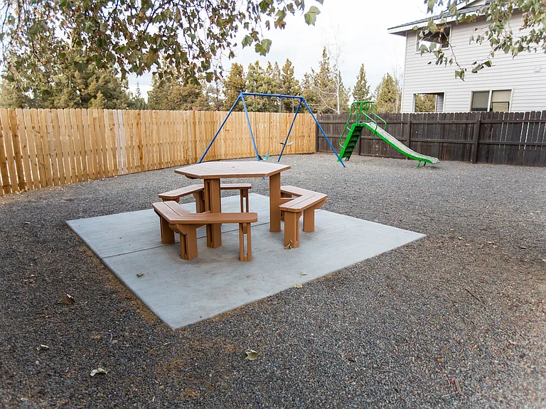 1835 NE Purcell Blvd #18 — Photo 10
