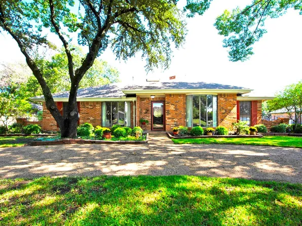 204 Magic Ln, Sunnyvale, TX 75182