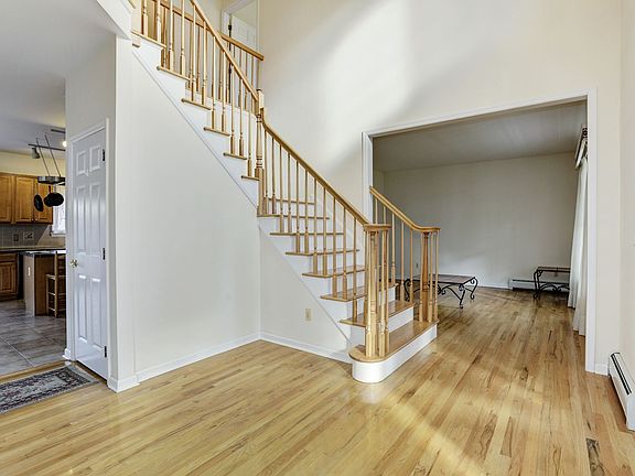 2nd image of 23 Mountain View Dr