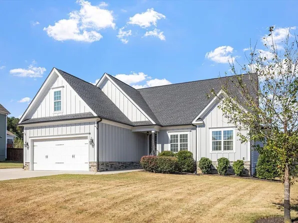 155 Meadow Lake Dr, Youngsville, NC 27596