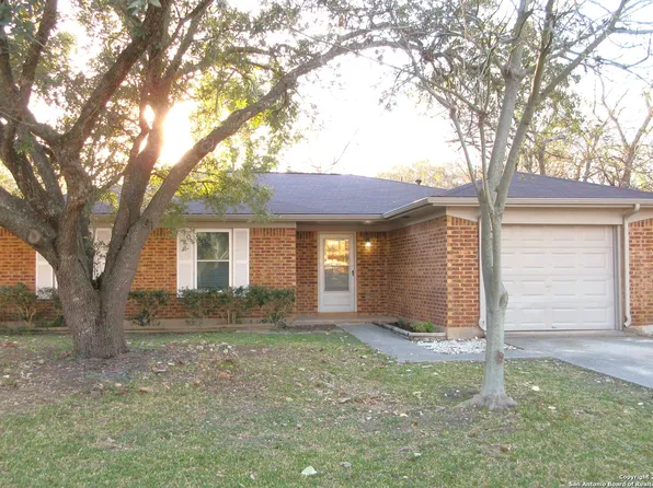 114 Apache, Cibolo, TX 78108