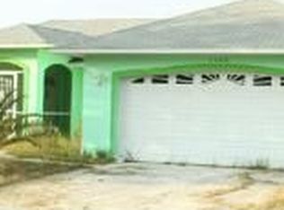 1626 Cheshire Cir N, Lehigh Acres, FL 33936