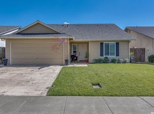 94 Lark St, Woodbridge, CA 95258