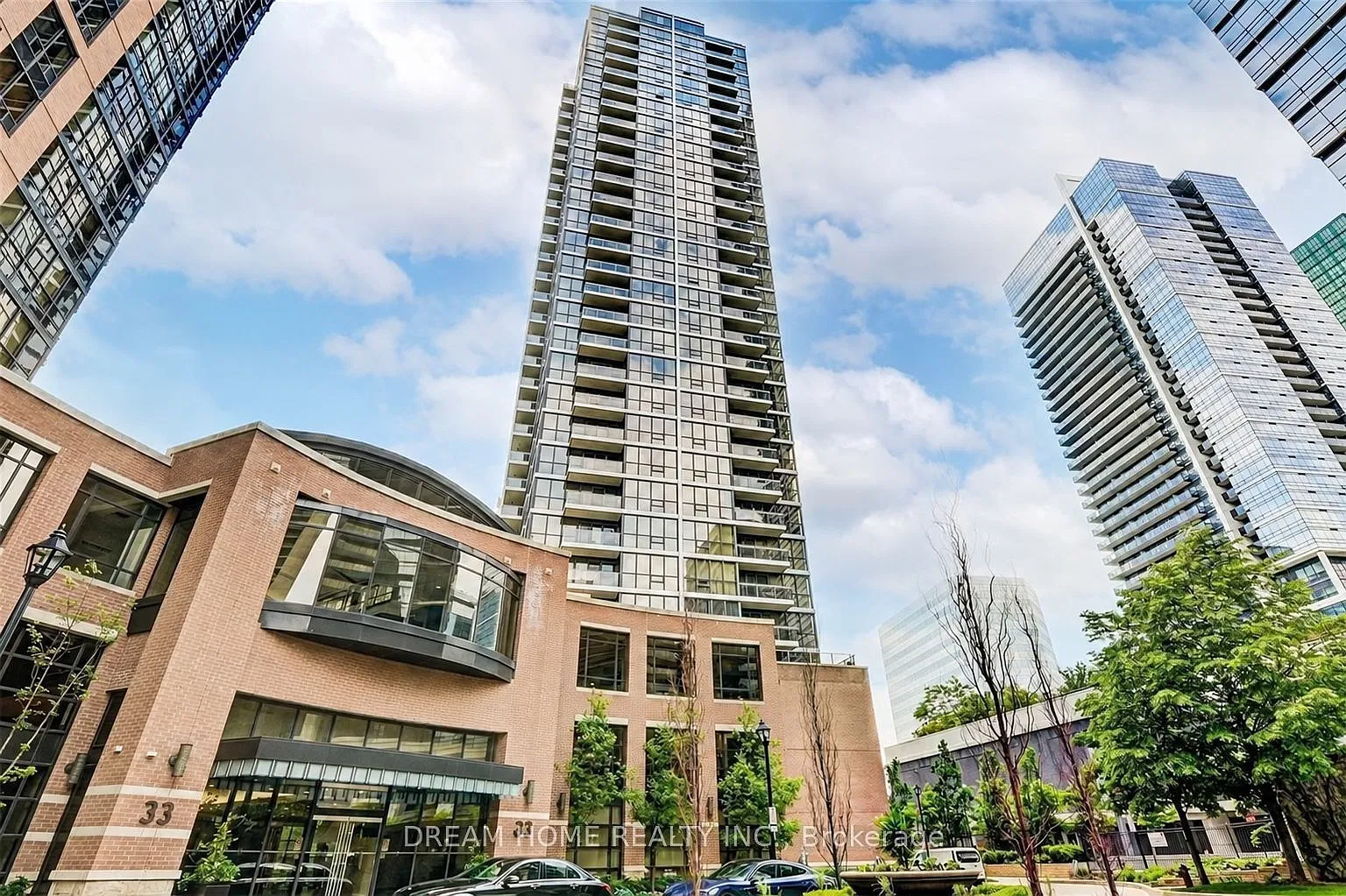 2 bed, $2,450 — Photo 1