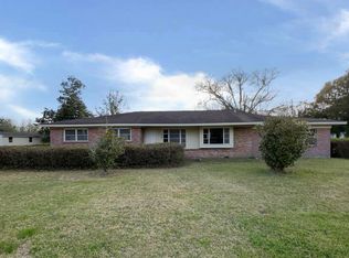 801 Hecker Rd, Century, FL 32535