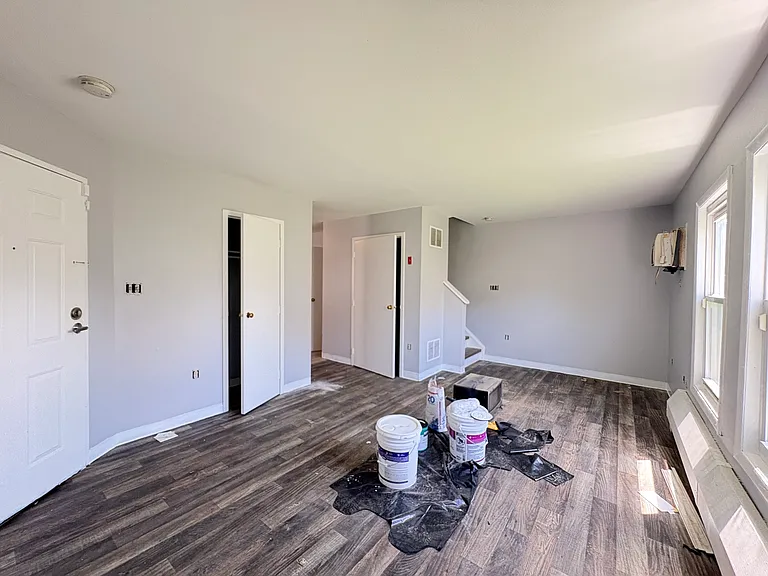 175 Stegman St #B — Photo 6