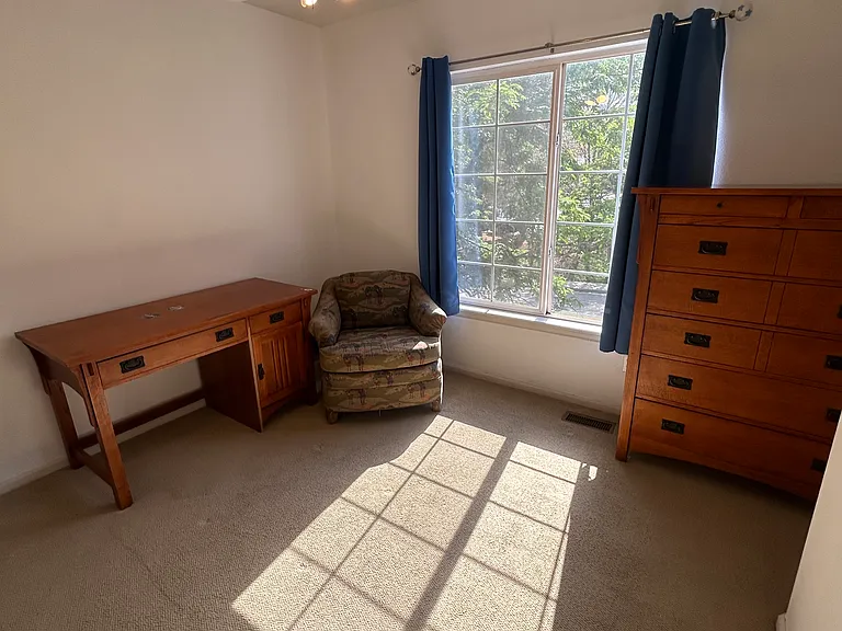 1325 N Ford St — Photo 28