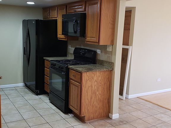 3rd image of 1667 Kiowa Dr APT 104
