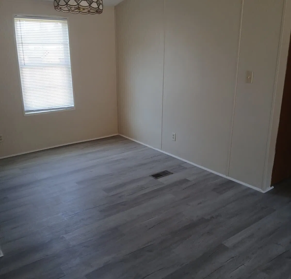 3BR Home in Paradise Hills Estates in Maiden — Photo 2