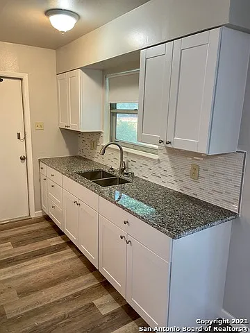 5063 Galahad Dr — Photo 4