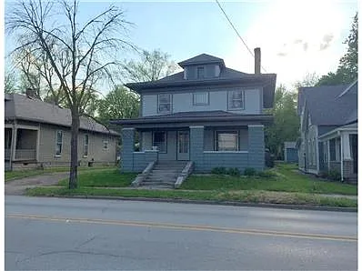 528 N State St photo 1