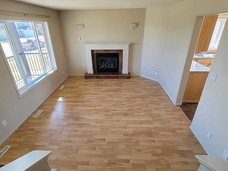 36 Pinnacle St — Photo 16