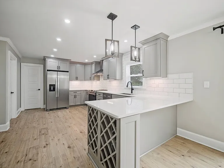 6048 River Rd — Photo 18