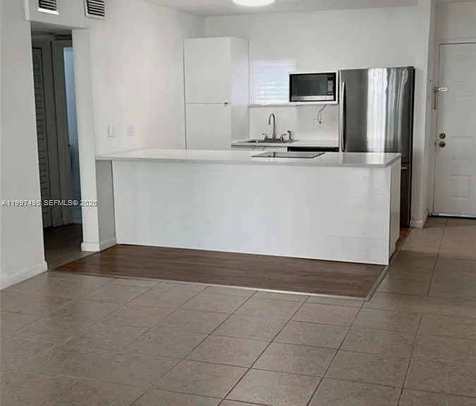 8215 Lake Dr #108 — Photo 10