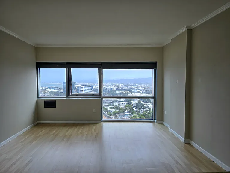 1 Mandalay Pl #1105 — Photo 7