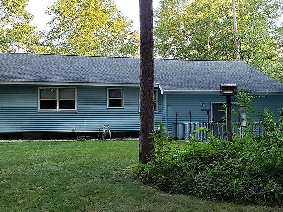 4th image of 22 Wineberry Ln