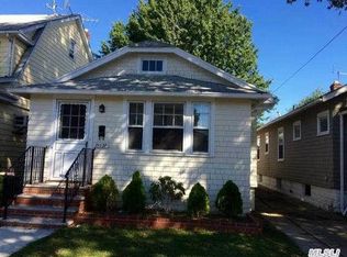 15027 17th Rd, Whitestone, NY 11357