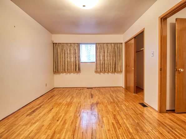 2 bedroom rental in Vancouver — photo 12