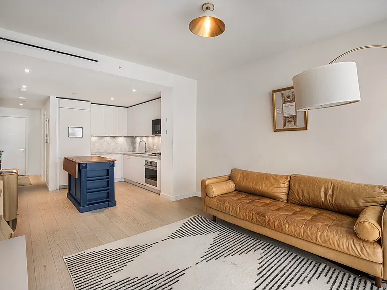 144 1st St #2C — Photo 4