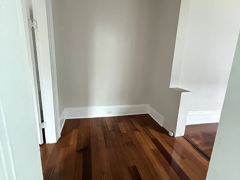3222 Prytania St #C — Photo 9