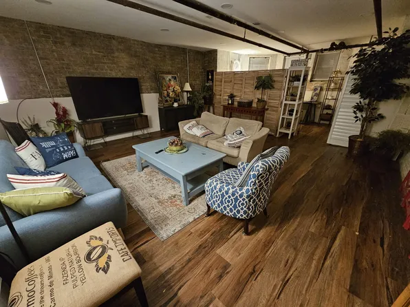 6354 N Paulina St #Basement, Chicago, IL 60660