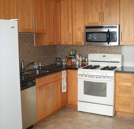 4th image of 37 Pasadena St