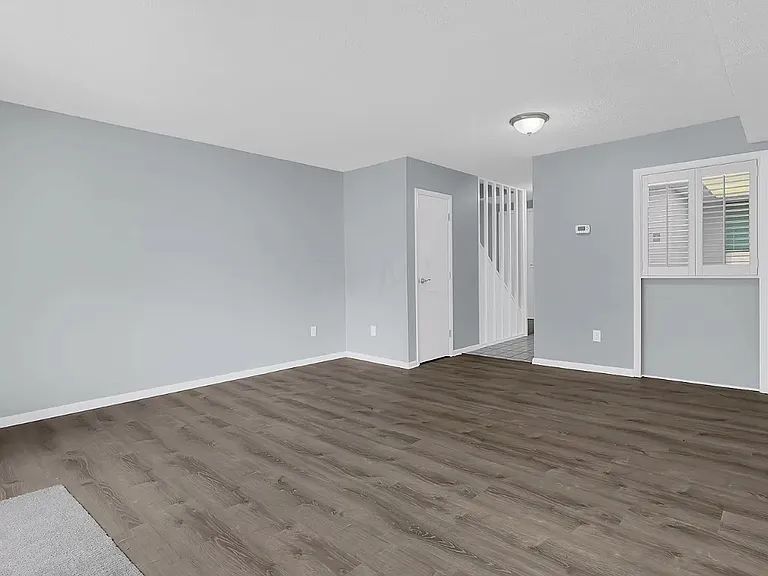 103 Lancelot Ln — Photo 16