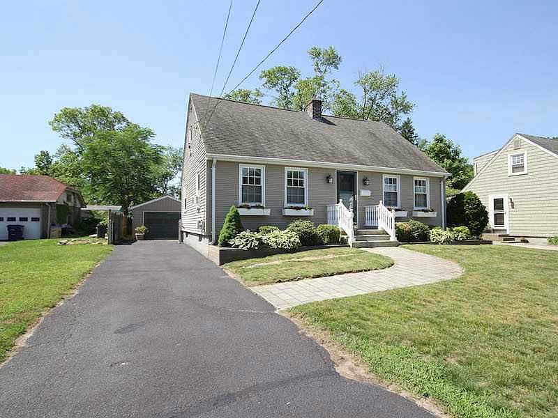 24 Rosegarden St, Warwick, RI 02888 Zillow