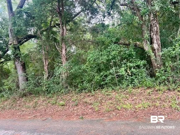 12362 Keller Rd, Fairhope, AL 36532