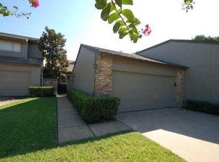 9720 Highland View Dr, Dallas, TX 75238
