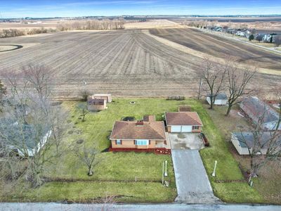 303 S McKinley St, Mansfield, IL, 61854