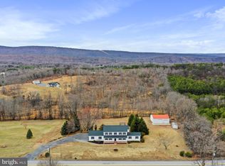 1140 Waugh Rd, Berkeley Springs, WV 25411