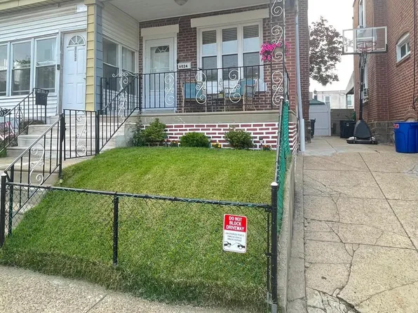 6024 Edmund St, Philadelphia, PA 19135