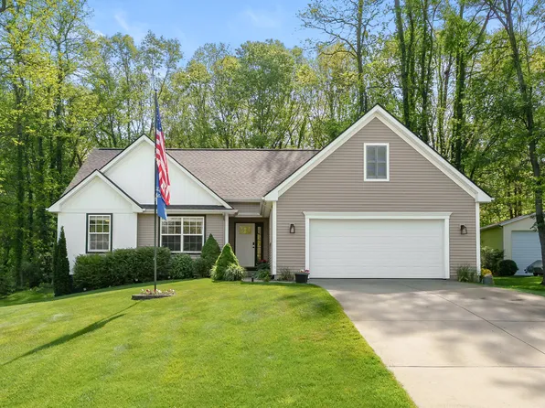 25015 Silver Oaks Blvd, Mattawan, MI 49071