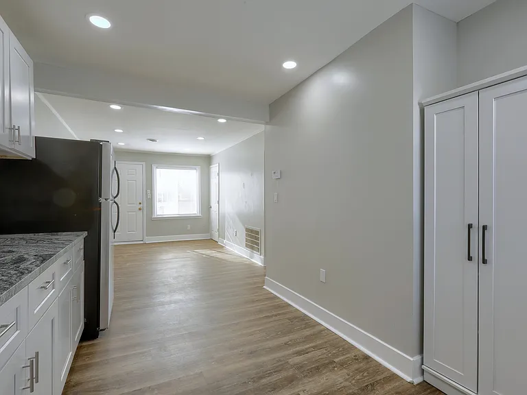 17817 Bayne St — Photo 1