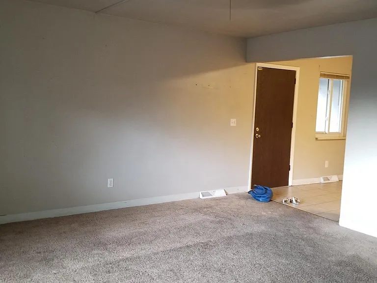 2751 Leisure Dr — Photo 5