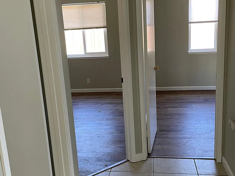 523 Fuchsia Dr — Photo 11