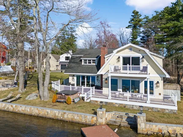 29-31 Walkeys Road, Windham, NH 03087