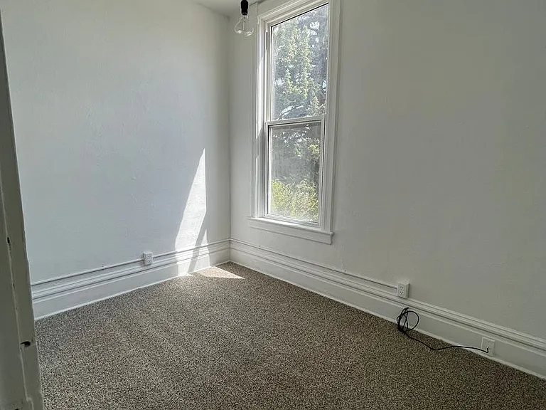 410 S Excelsior St — Photo 5