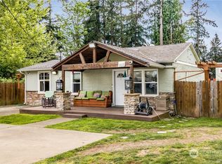 23814 84th Ave W, Edmonds, WA 98026