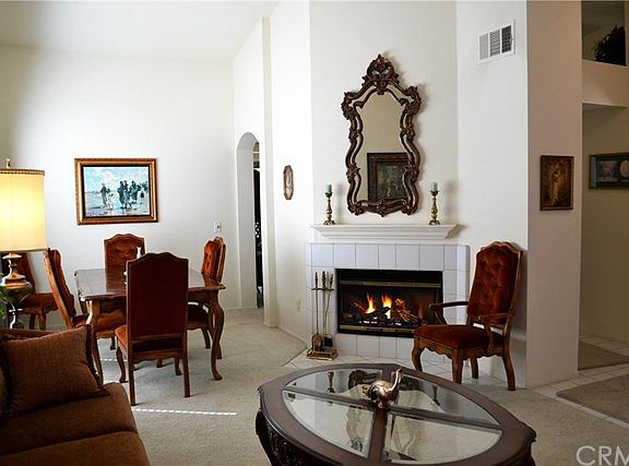 3rd image of 39795 Notting Hill Dr